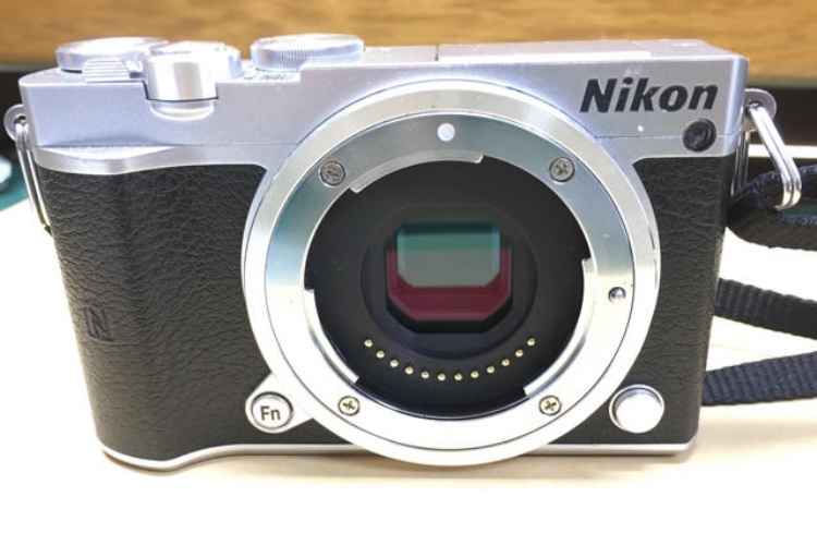 Nikon1 J5