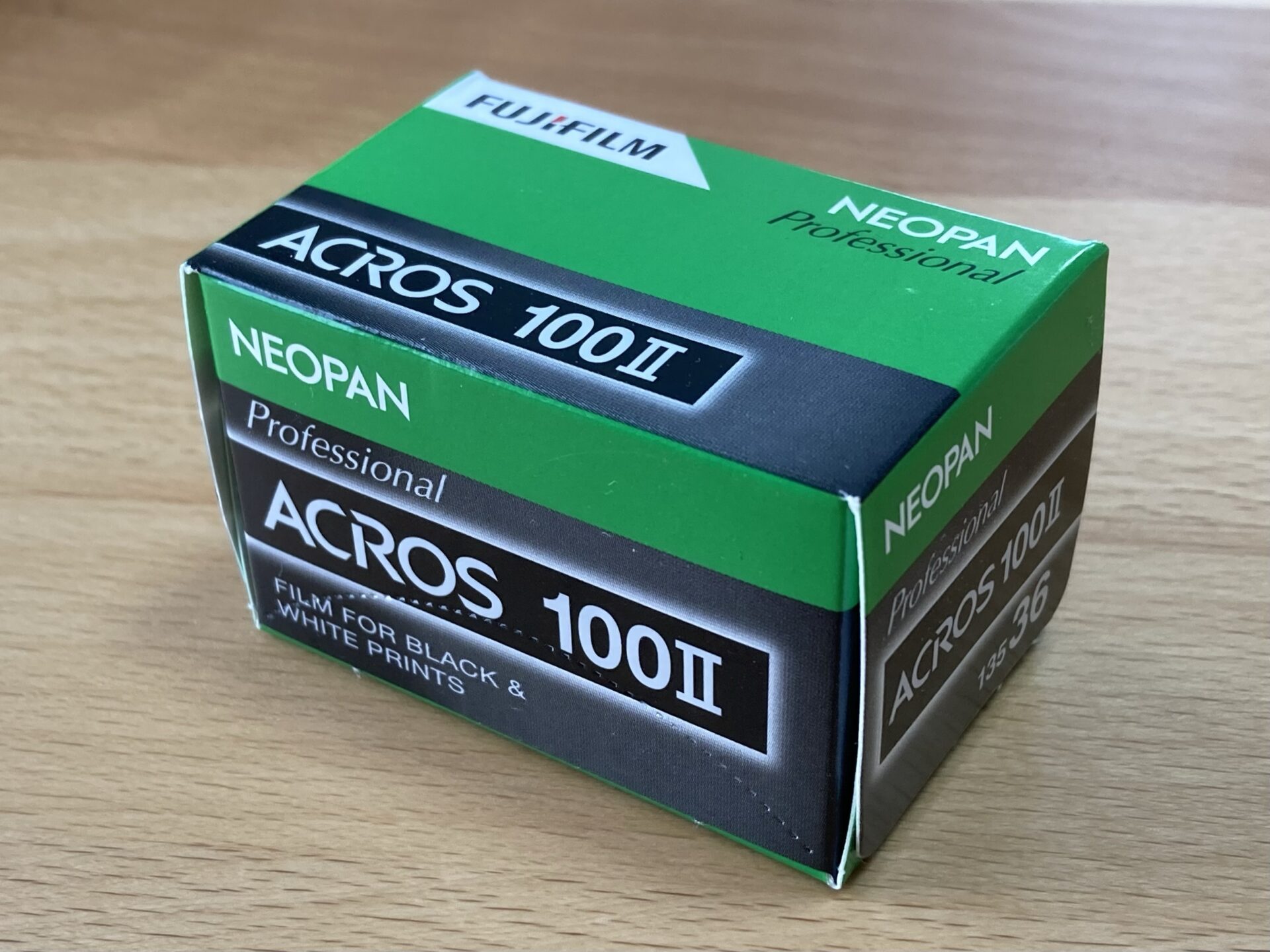 ネオパン 100 ACROSⅡ